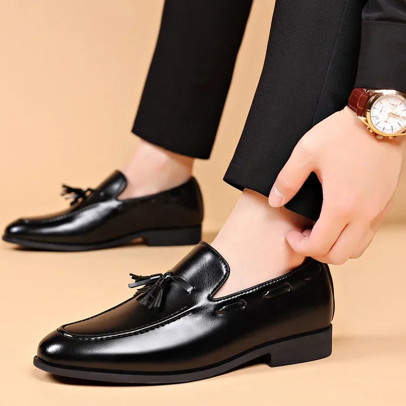 Men's Dress Shoes New Pu Leather Fashion Shoe for Men Large Size Business Formal Casual Shoes Slip on Wedding Lace-up Men Shoes