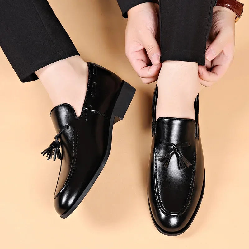 Men's Dress Shoes New Pu Leather Fashion Shoe for Men Large Size Business Formal Casual Shoes Slip on Wedding Lace-up Men Shoes
