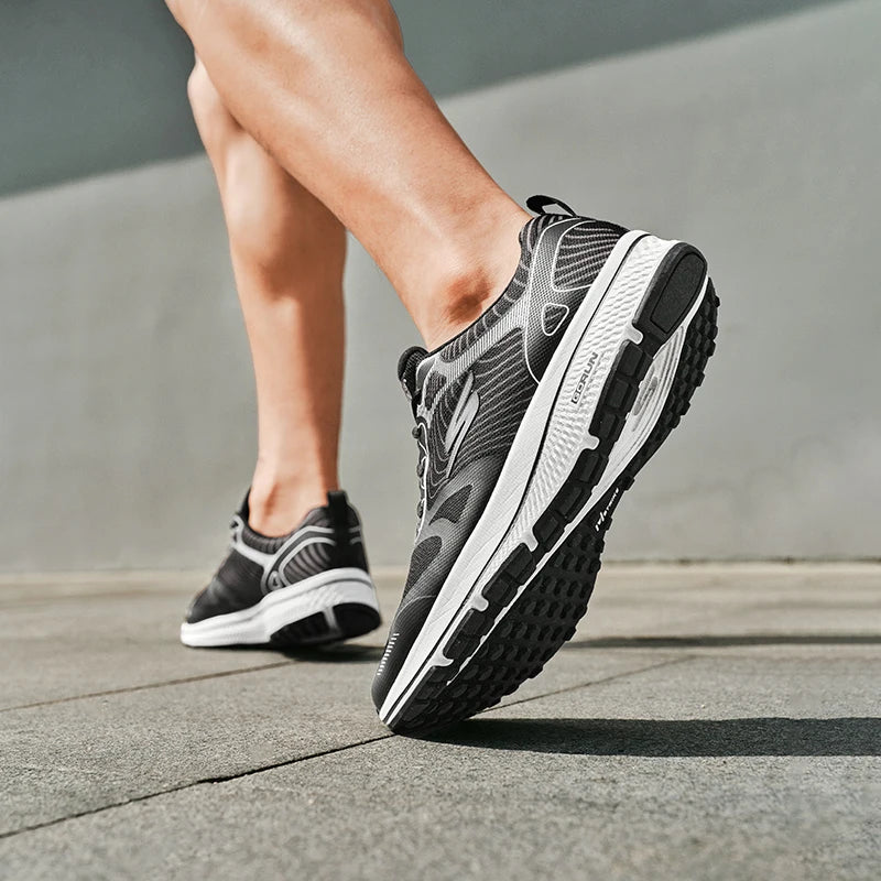 Skechers Men Shoes Men's Performance Running Shoes Casual Outdoor Sports Lightweight Breathable Sneakers zaparillas hombre