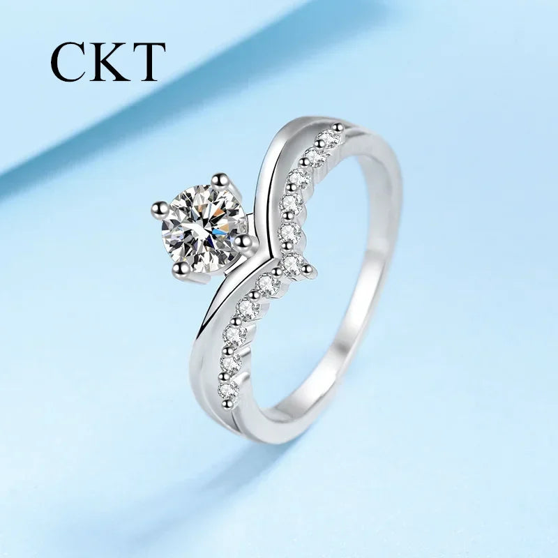 CKT Real 18K White Gold 0.5 Carat D Color Moissanite Rings for Women Platinum Pt950 New Princess Crown Wedding Ring Fine Jewelry