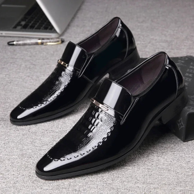 New 2024 Men Leather Shoes Business Classic Office Shoes for Men Crocodile Pattern Men Dress Shoes Breathable Brand Casual