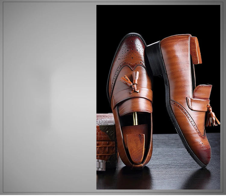 Luxury Men Leather Loafers designer Tassels Brogue Shoes Male Wedding Shoes Fashion High Quality Men Casual Shoes Big Size 37-48