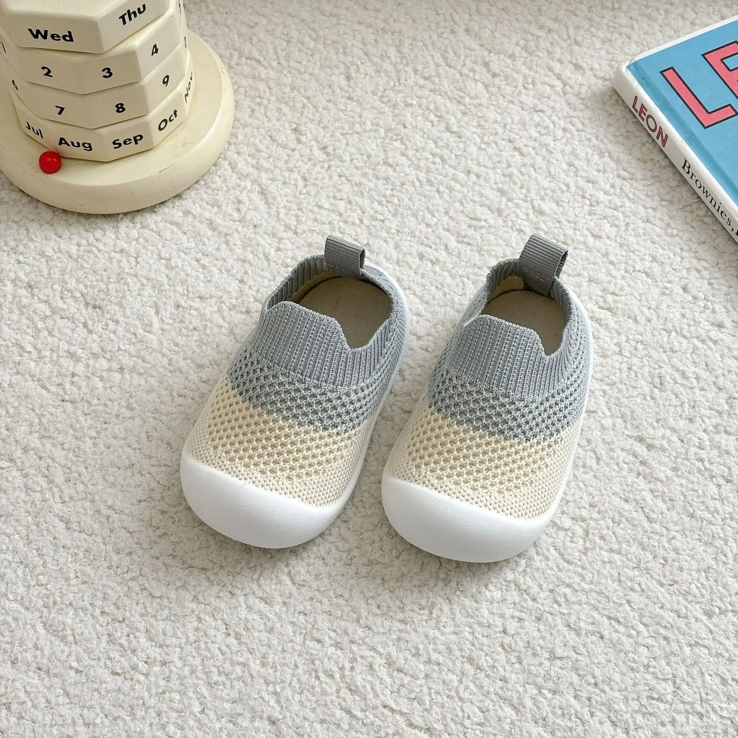 Baby Shoes Anti-slip Breathable Infant Crib Floor Socks with Rubber Sole for Children Girls Boys Mesh Shoes Soft Bottom Slippers