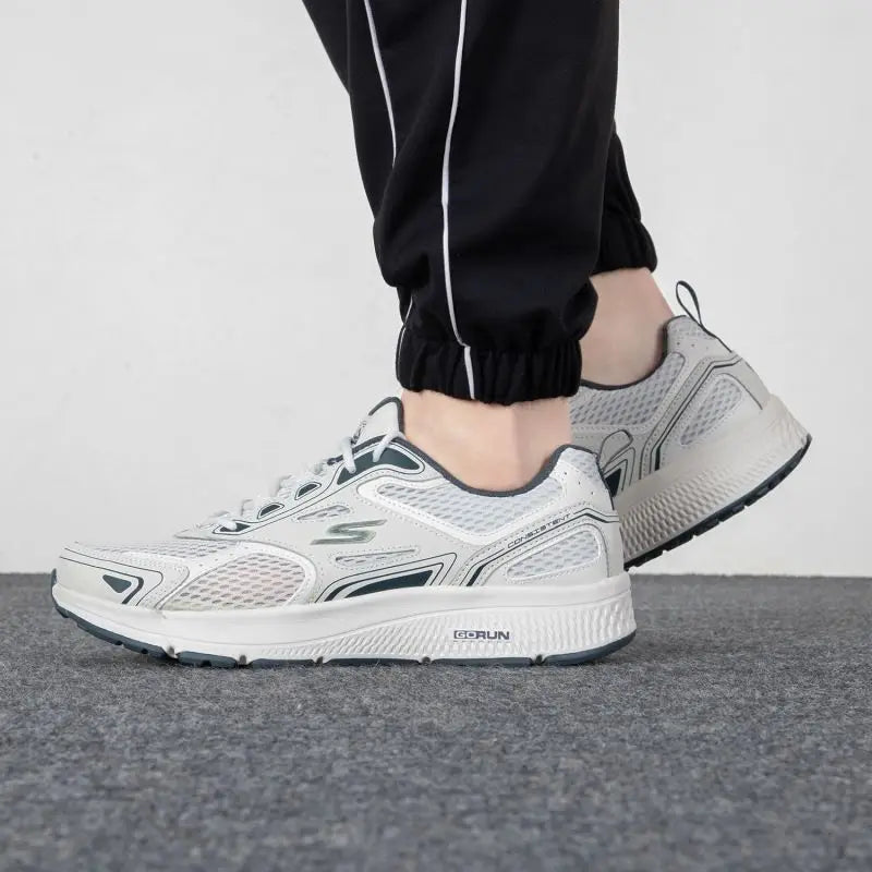 Skecher men's shoes 2025 new mesh breathable sports shoes Wear-resistant casual shoes cushioned running shoes 220036-WNV