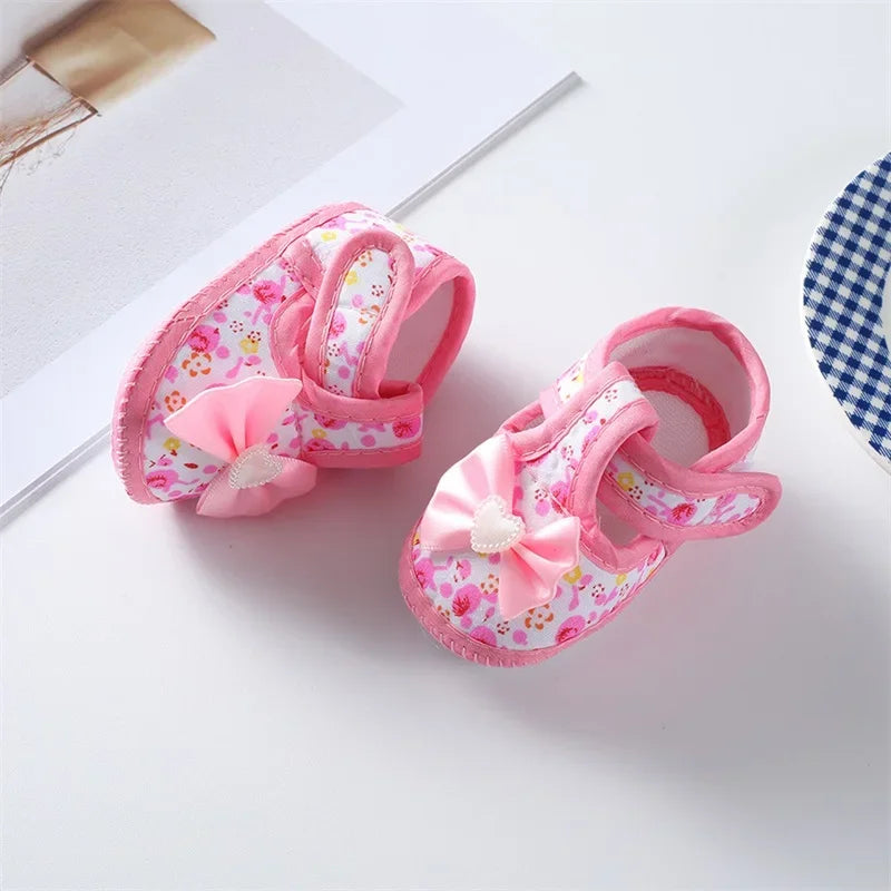 0-18months Baby Girls Flat Shoes Soft Sole Bowknot Flower Print Non-Slip Shoes For Infant Girls Indoor Outdoor First Walkers