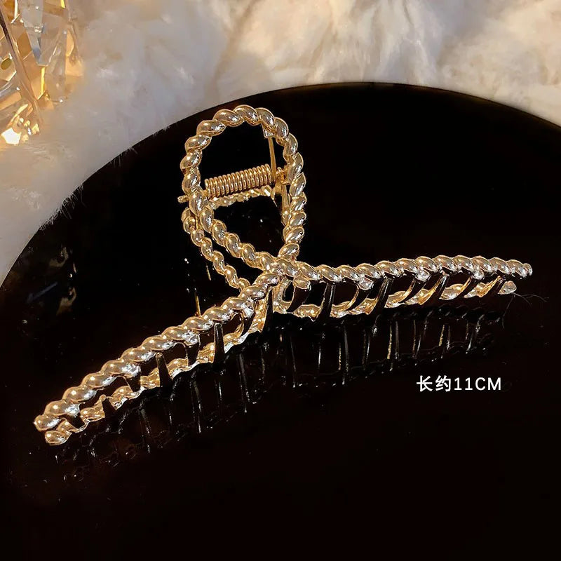 Metal Gold Pearl Hair Clips For Women Elegant Rhinestones Hair Claw Geometric Hollow Hairpins Vintage Barrette Hair Accessories