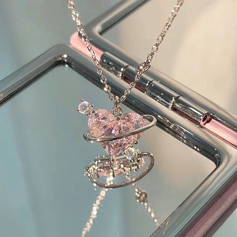 Fashion Pink Planet Heart Zircon Necklace Women Charm Aesthetic Clavicle Chain Necklace Valentines Day Gift Party Jewelry