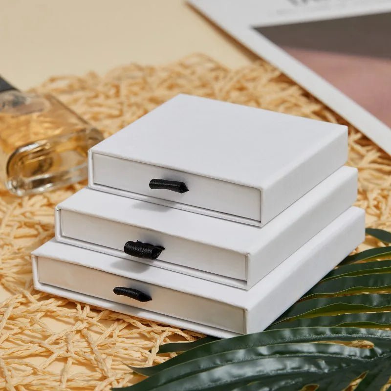 Jewelry Box, 7 * 7CM Earrings, Bracelet, Necklace Box  1PC